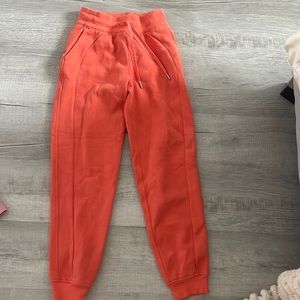 Lululemon scuba jogger